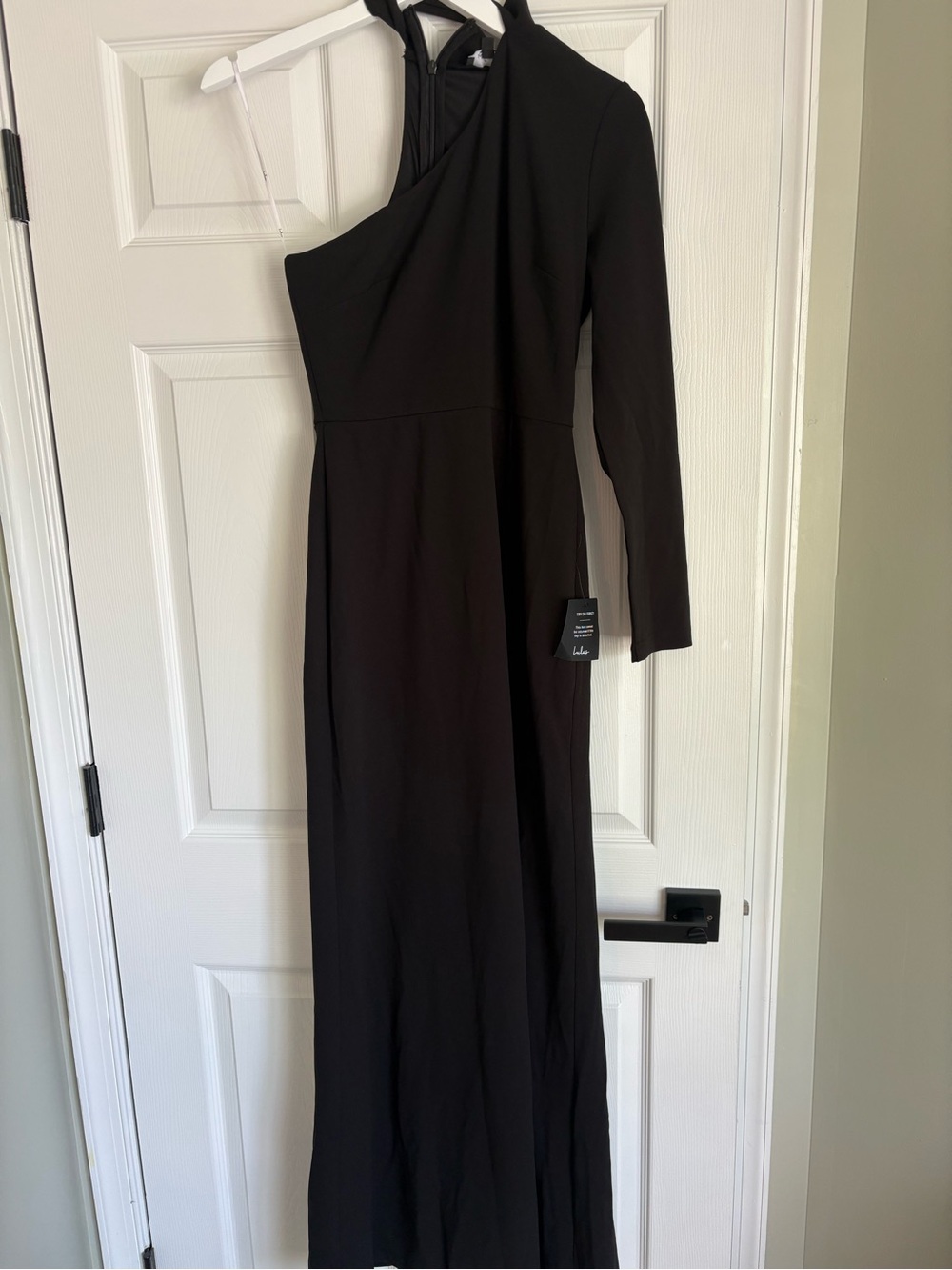Lulu's One-Shoulder Black Evening Gown with Asymmetric Neckline - Picture 3 of 4